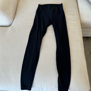 Black Lululemon Align Leggings